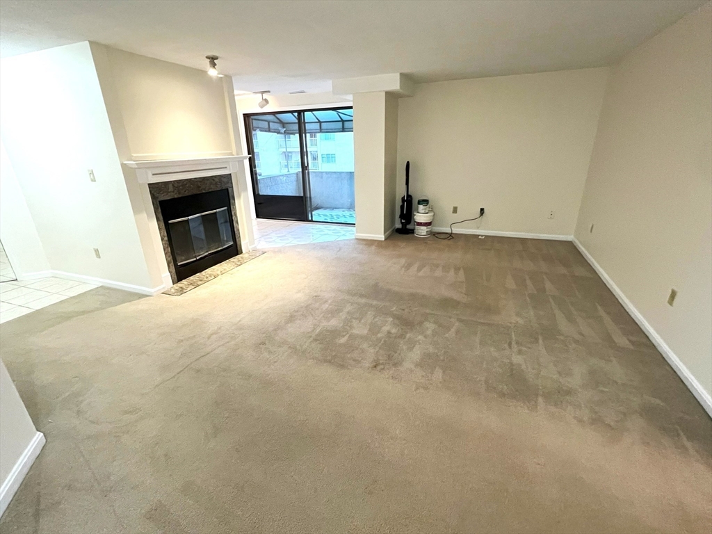 2 bed, 2 bath apartment for rent at 295 West Wyoming Ave Unit 9C, Stoneham — photo 4 of 22