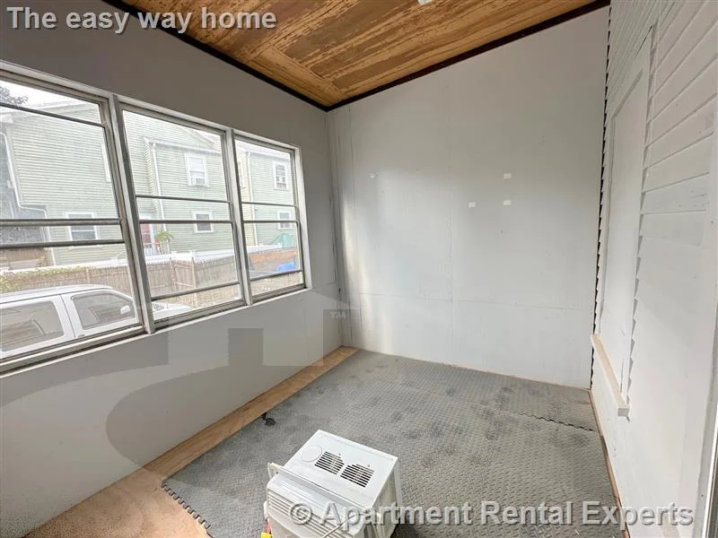 3 bed, 1 bath apartment for rent at 295 Windsor St Unit 1, Kendall Square — photo 12 of 12