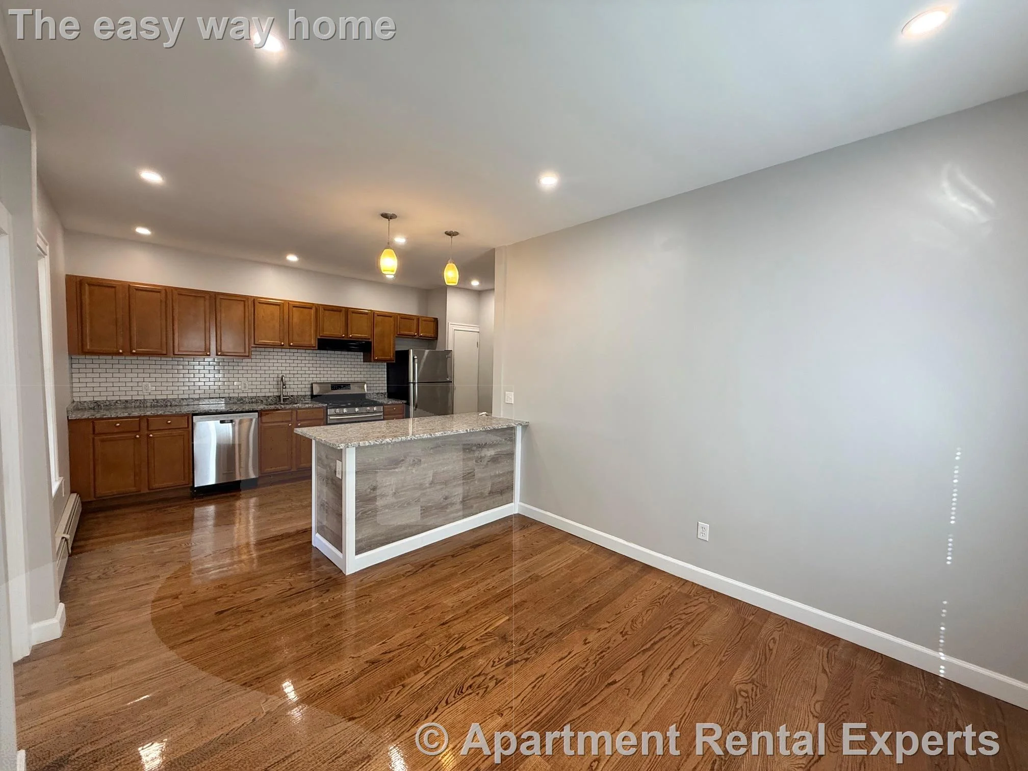3 bed, 1 bath apartment for rent at 295 Windsor St Unit 1, Kendall Square — photo 2 of 12