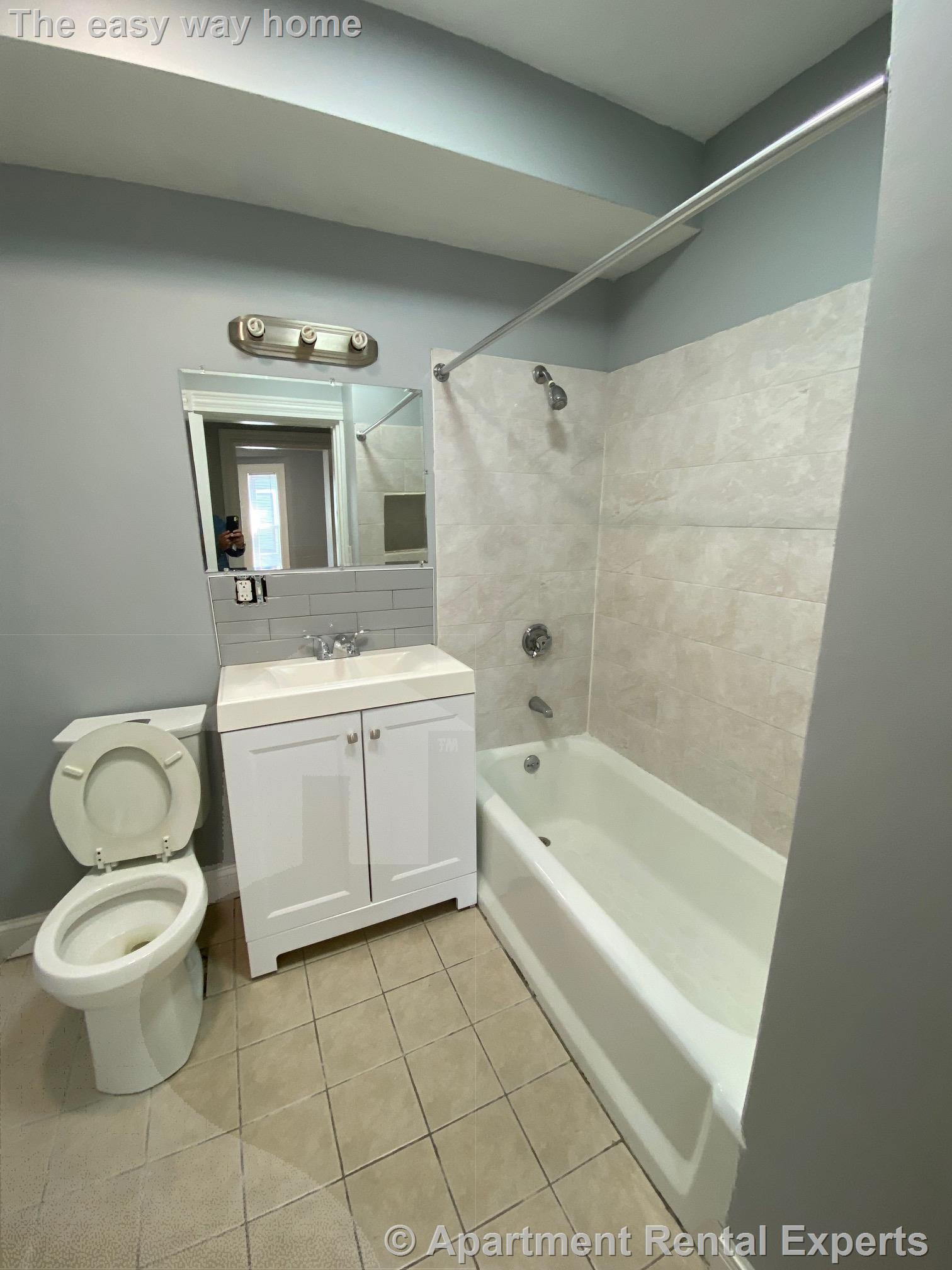 4 bed, 1 bath apartment for rent at 295 Windsor St Unit 5, Kendall Square — photo 5 of 10