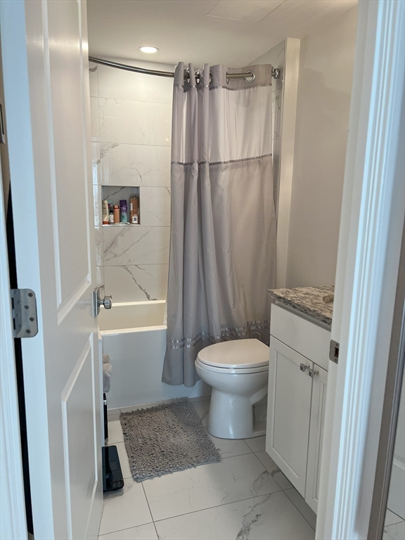 Studio bed, 1 bath apartment for rent at 296 Beacon St Unit 3, Back Bay — photo 8 of 18