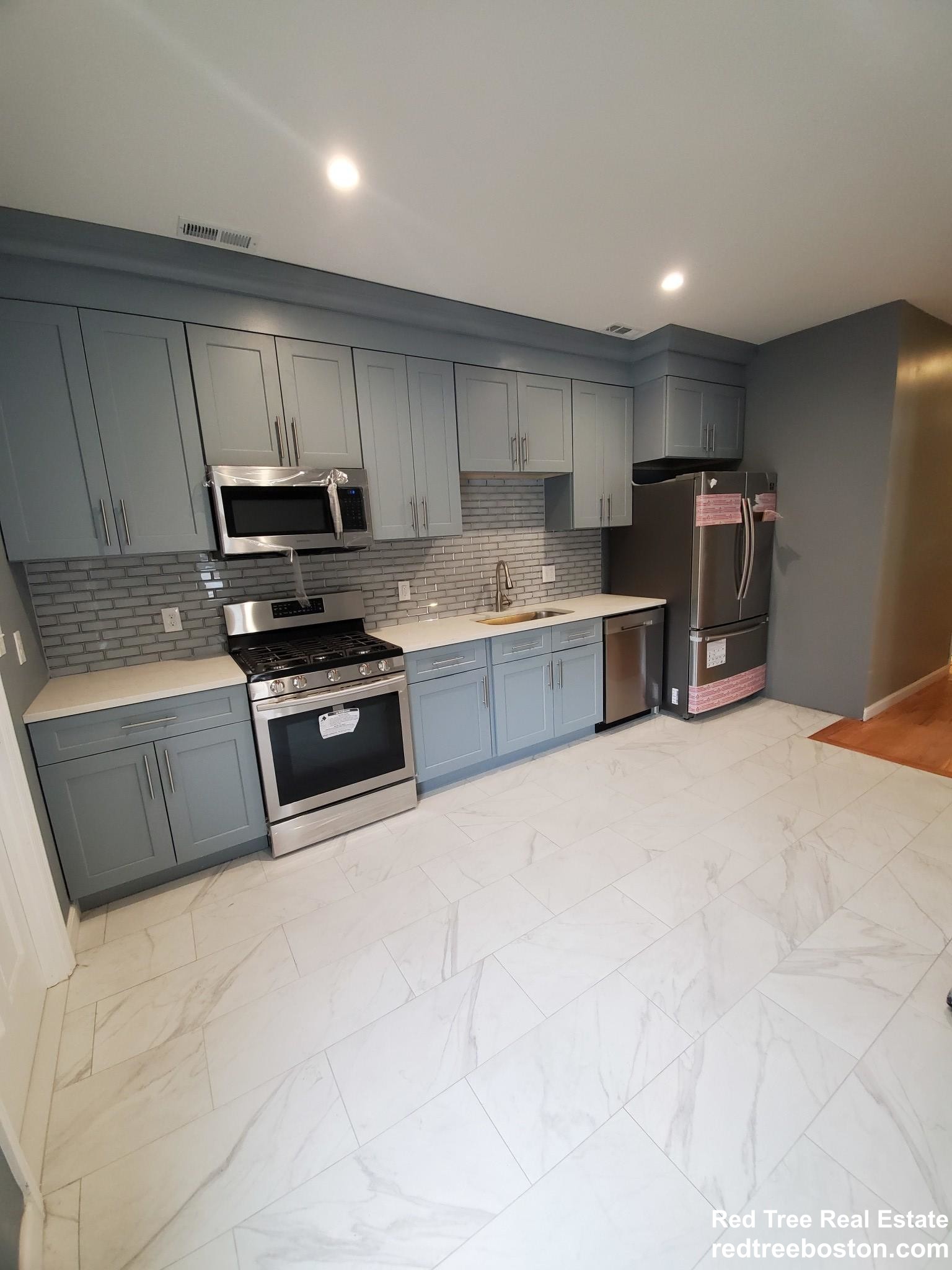 3 bed, 2 bath apartment for rent at 296 Brookline St, Cambridgeport — photo 19 of 28