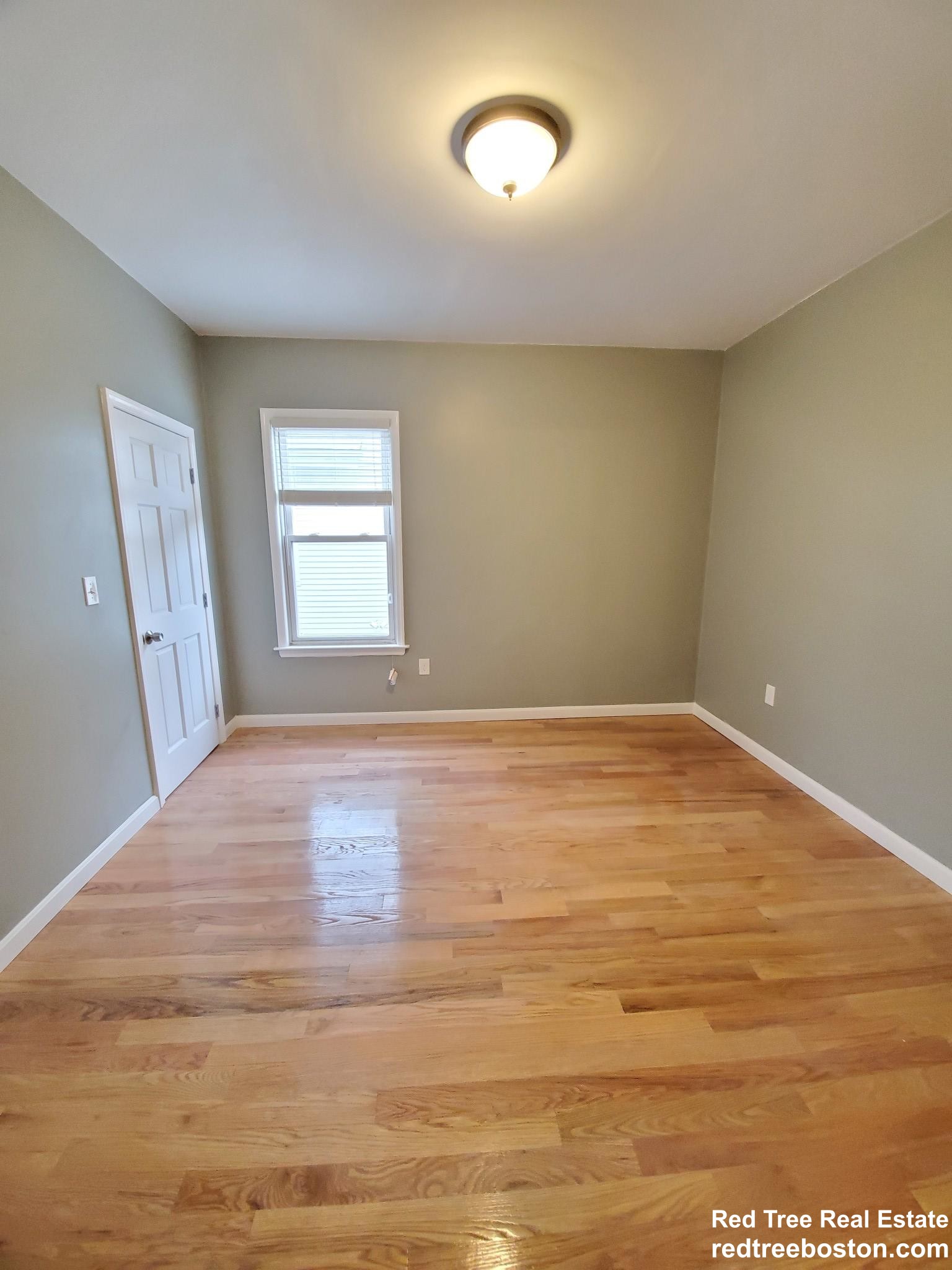 3.5 bed, 2 bath apartment for rent at 296 Brookline St Unit 1, Cambridgeport — photo 22 of 28