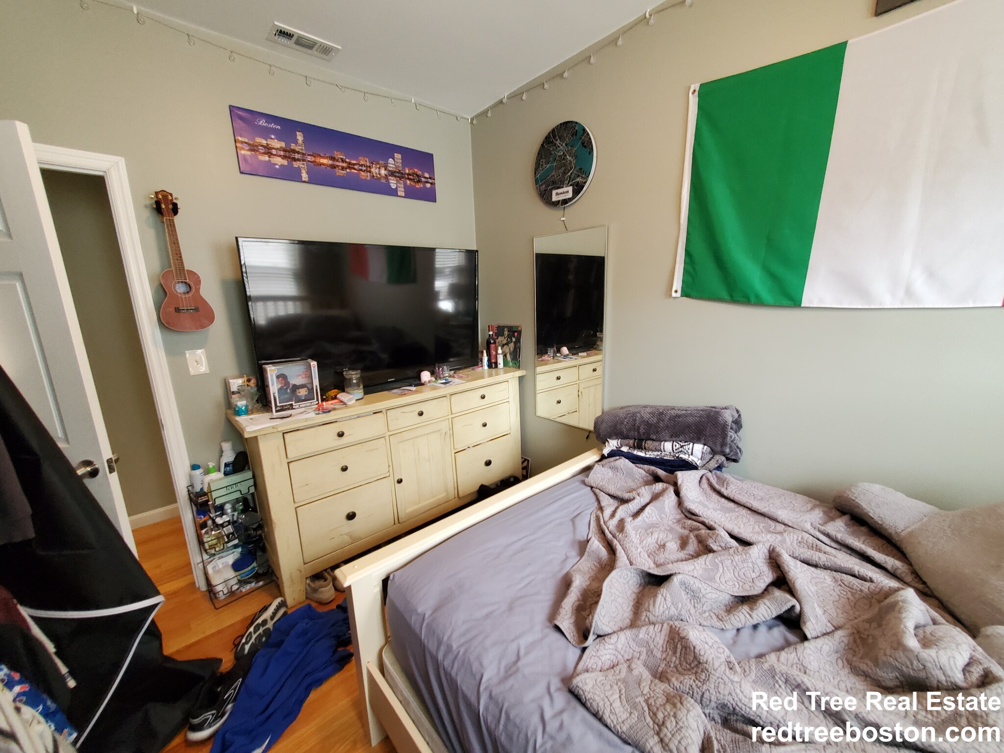 3.5 bed, 2 bath apartment for rent at 296 Brookline St Unit 1, Cambridgeport — photo 11 of 28