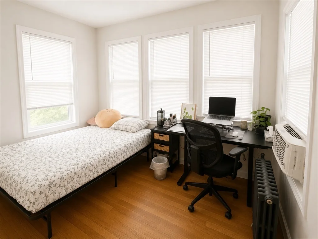 3 bed, 1 bath apartment for rent at 296 Columbia St Unit 3, Wellington-Harrington — photo 5 of 18