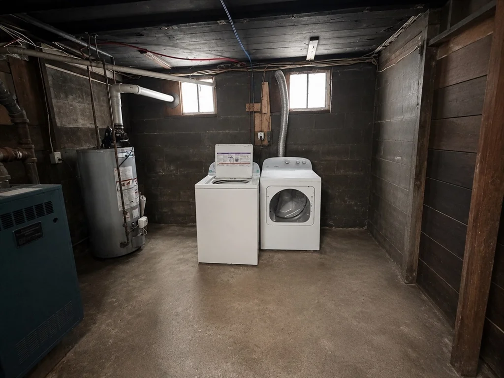 3 bed, 1 bath apartment for rent at 296 Columbia St Unit 3, Wellington-Harrington — photo 18 of 18