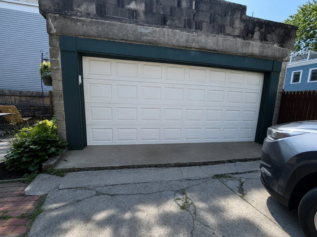 3 bed, 1 bath apartment for rent at 296 Columbia St Unit 3, Wellington-Harrington — photo 2 of 18