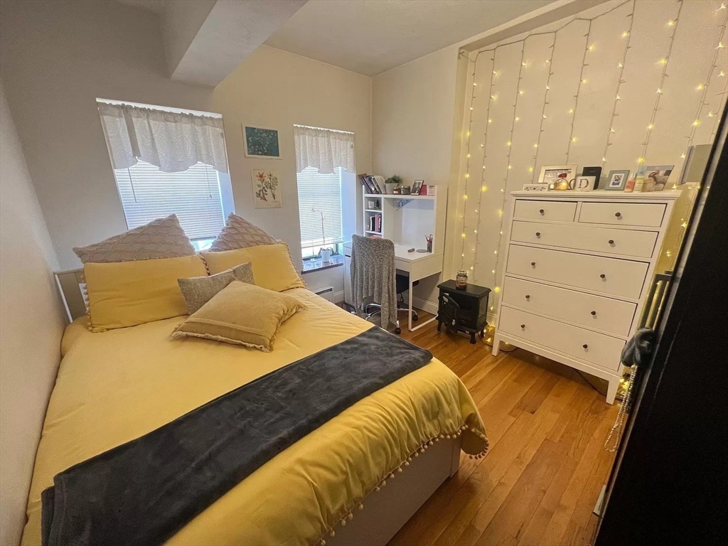 3 bed, 1 bath apartment for rent at 296 Columbus Ave , Unit 2, South End — photo 6 of 8