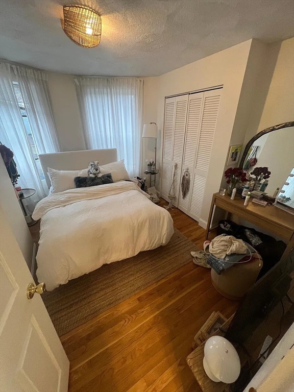 3 bed, 1 bath apartment for rent at 296 Columbus Ave , Unit 4, South End — photo 3 of 9
