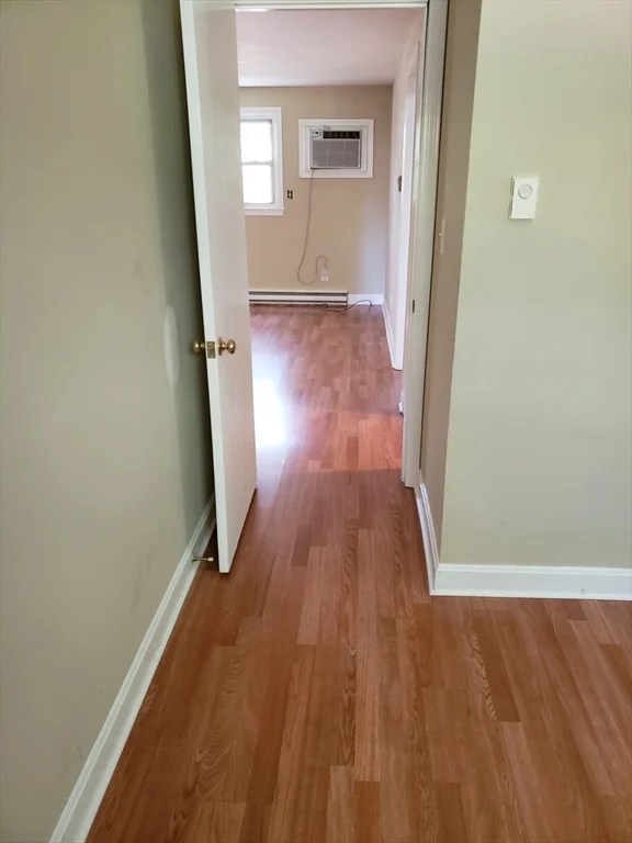 2 bed, 1 bath apartment for rent at 296 Emerson Ave Unit 4, Hampstead — photo 8 of 18