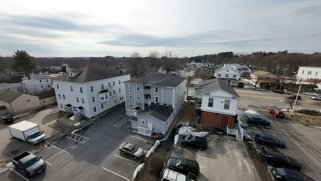 4 bed, 1 bath apartment for rent at 296 Main St Unit 3A, Oxford — photo 38 of 42