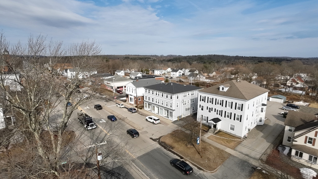 4 bed, 1 bath apartment for rent at 296 Main St Unit 3B, Oxford — photo 36 of 42