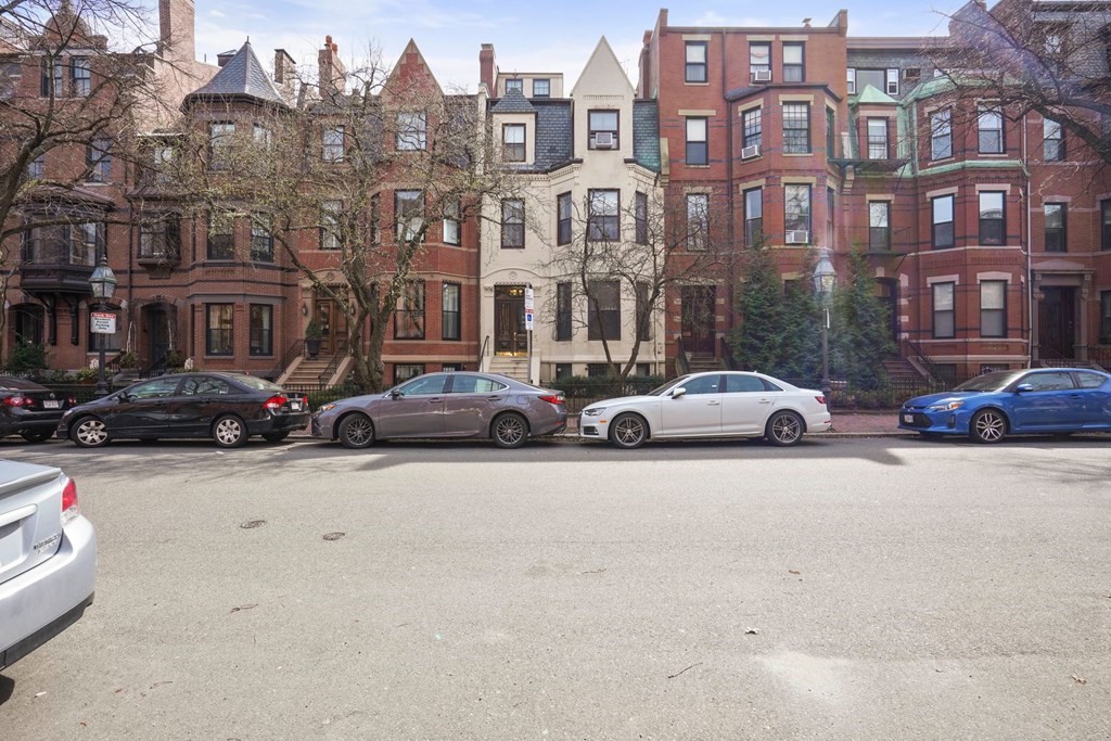 2 bed, 1 bath apartment for rent at 296 Marlborough St Unit 1, Back Bay — photo 23 of 23