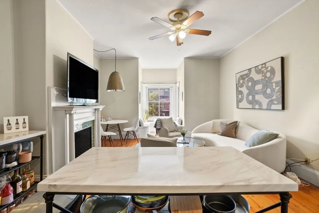 3 bed, 1 bath apartment for rent at 296 Marlborough Unit 6, Back Bay — photo 9 of 23
