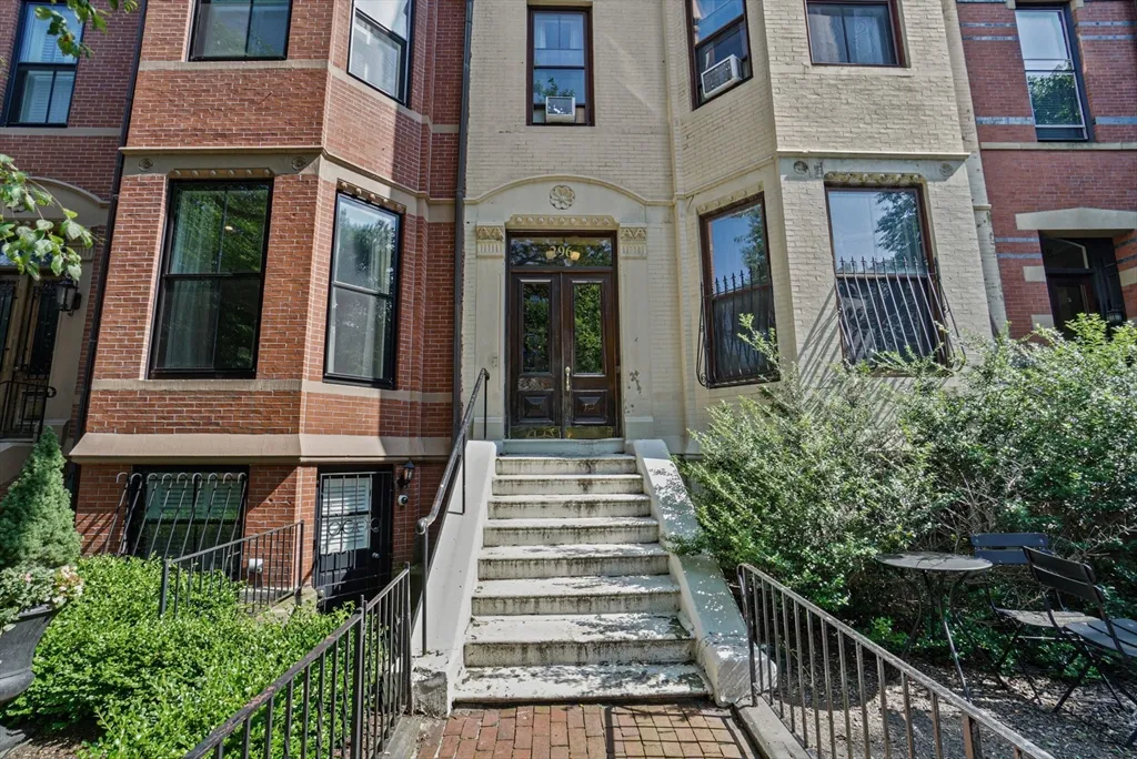 3 bed, 1 bath apartment for rent at 296 Marlborough Unit 6, Back Bay — photo 23 of 23