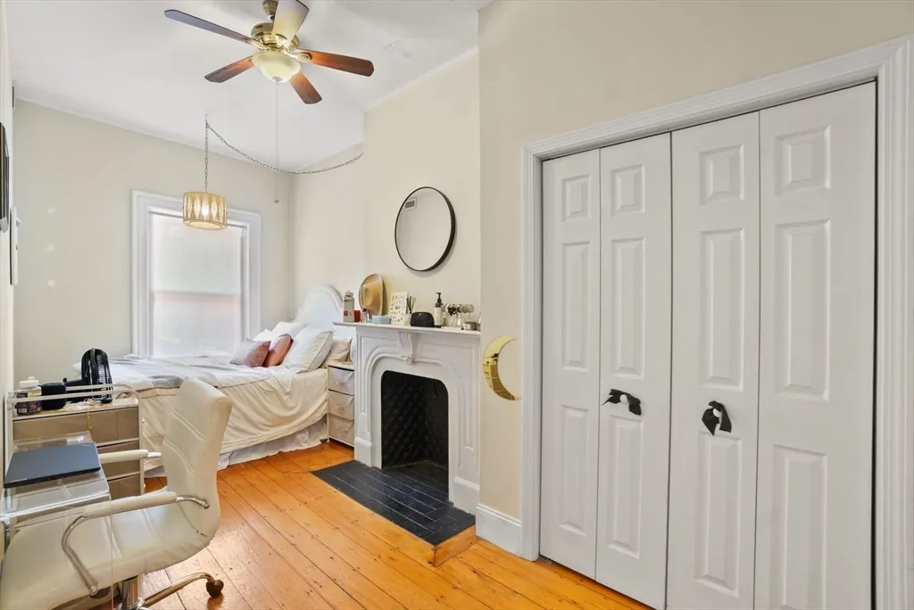 3 bed, 1 bath apartment for rent at 296 Marlborough Unit 6, Back Bay — photo 18 of 23