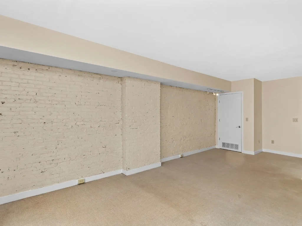 1 bed, 1 bath apartment for rent at 296 Meridian St Unit 2, East Boston — photo 3 of 8
