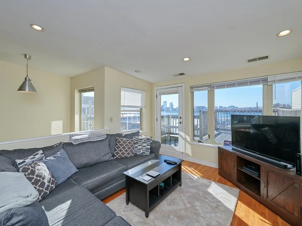 1 bed, 1 bath apartment for rent at 296 Meridian St Unit 3R, East Boston