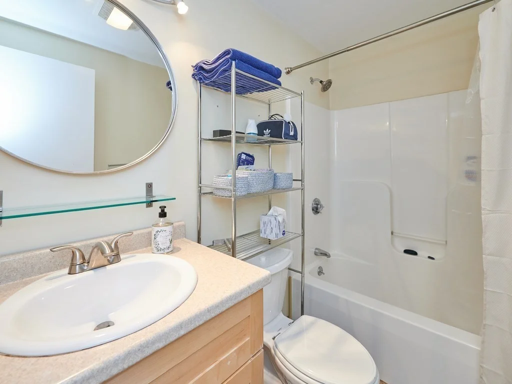 1 bed, 1 bath apartment for rent at 296 Meridian St Unit 3R, East Boston — photo 9 of 11