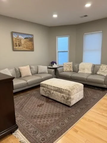 3 bed, 1 bath apartment for rent at 296 Summit Ave Unit 3, Brighton — photo 5 of 13