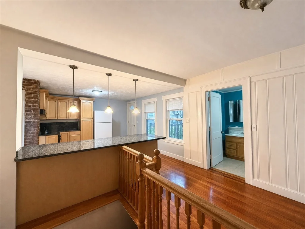 2 bed, 1 bath apartment for rent at 296 West 5th St Unit 1, South Boston — photo 6 of 25