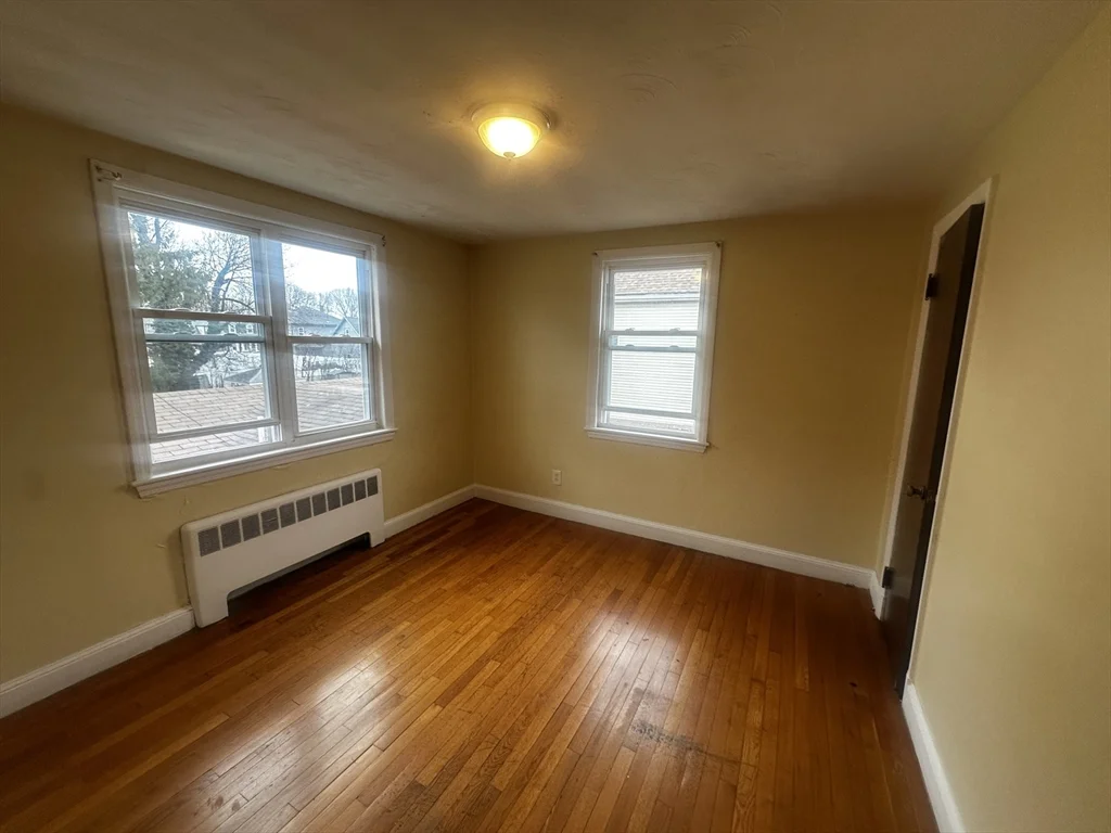 3 bed, 1 bath apartment for rent at 296 Wood Ave Unit 2, Hyde Park — photo 8 of 10