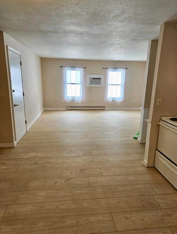 2 bed, 1 bath apartment for rent at 297 Ashland Ave Unit 16, Southbridge