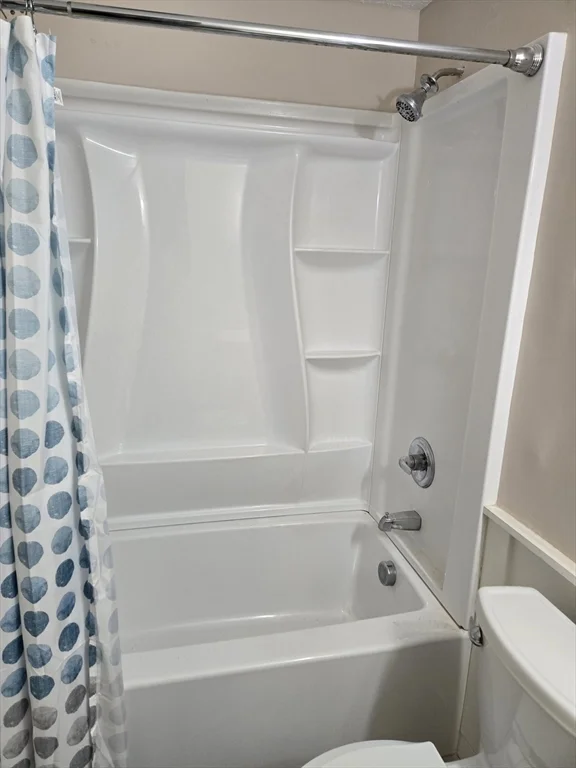 2 bed, 1 bath apartment for rent at 297 Ashland Ave Unit 16, Southbridge — photo 8 of 14