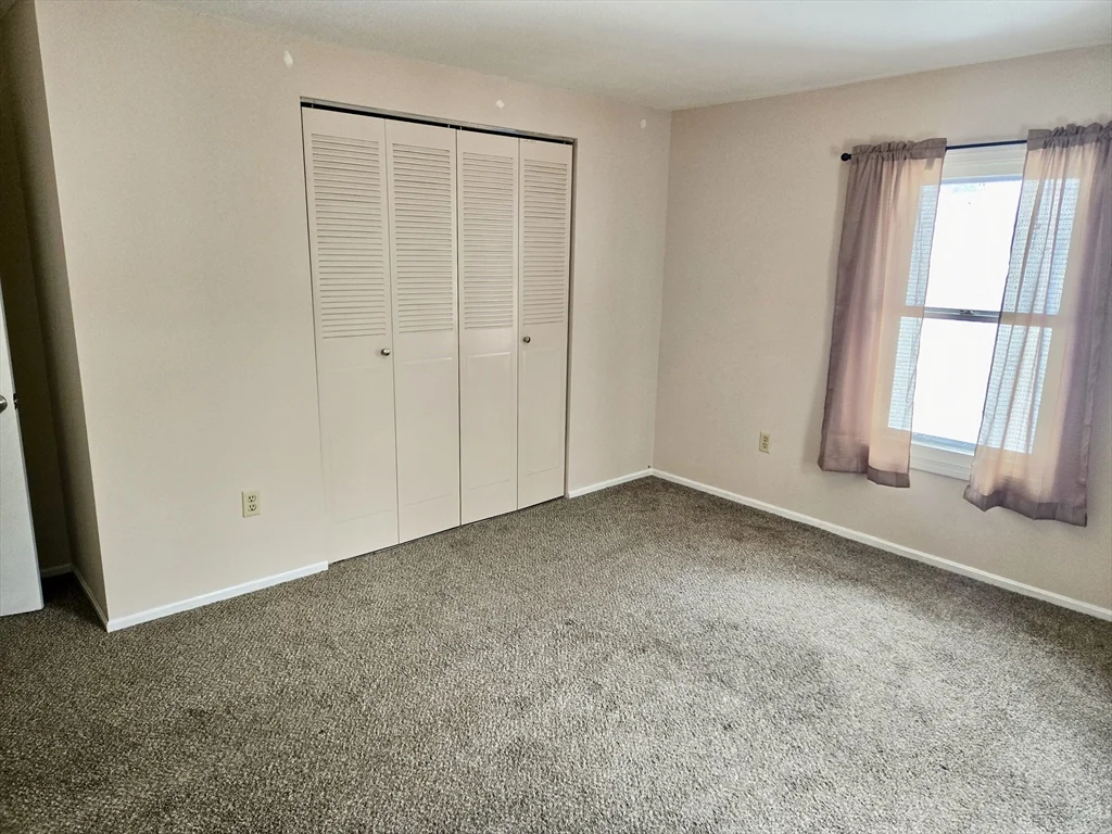 2 bed, 1 bath apartment for rent at 297 Ashland Ave Unit 16, Southbridge — photo 10 of 14
