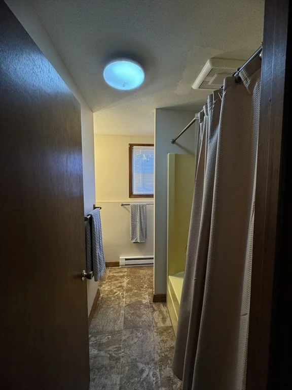 1 bed, 1 bath apartment for rent at 297 Ashland Unit 19, Southbridge — photo 14 of 20