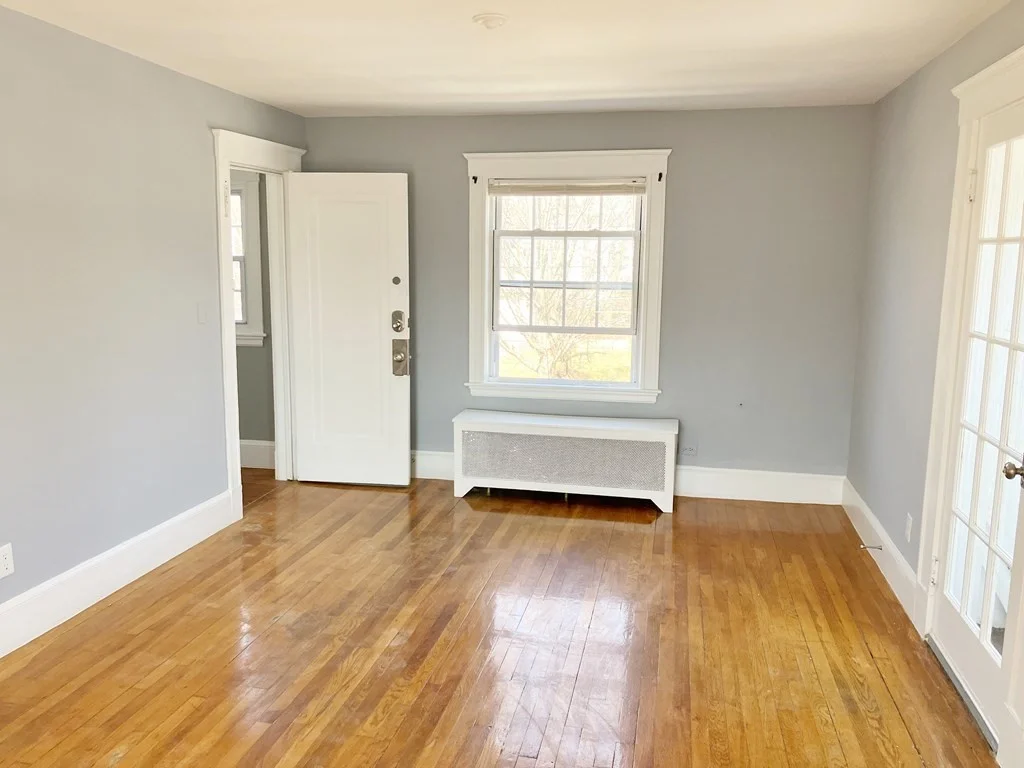 2 bed, 1 bath apartment for rent at 297 Billings St Unit 2, Quincy — photo 3 of 16