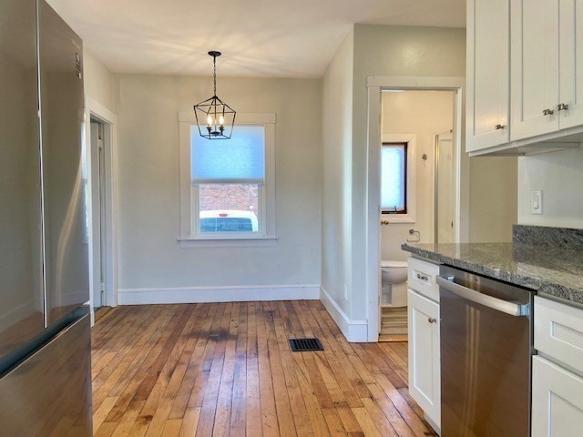 2 bed, 1 bath apartment for rent at 297 Chestnut St, Needham — photo 10 of 15