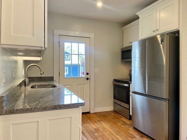2 bed, 1 bath apartment for rent at 297 Chestnut St, Needham — photo 9 of 15