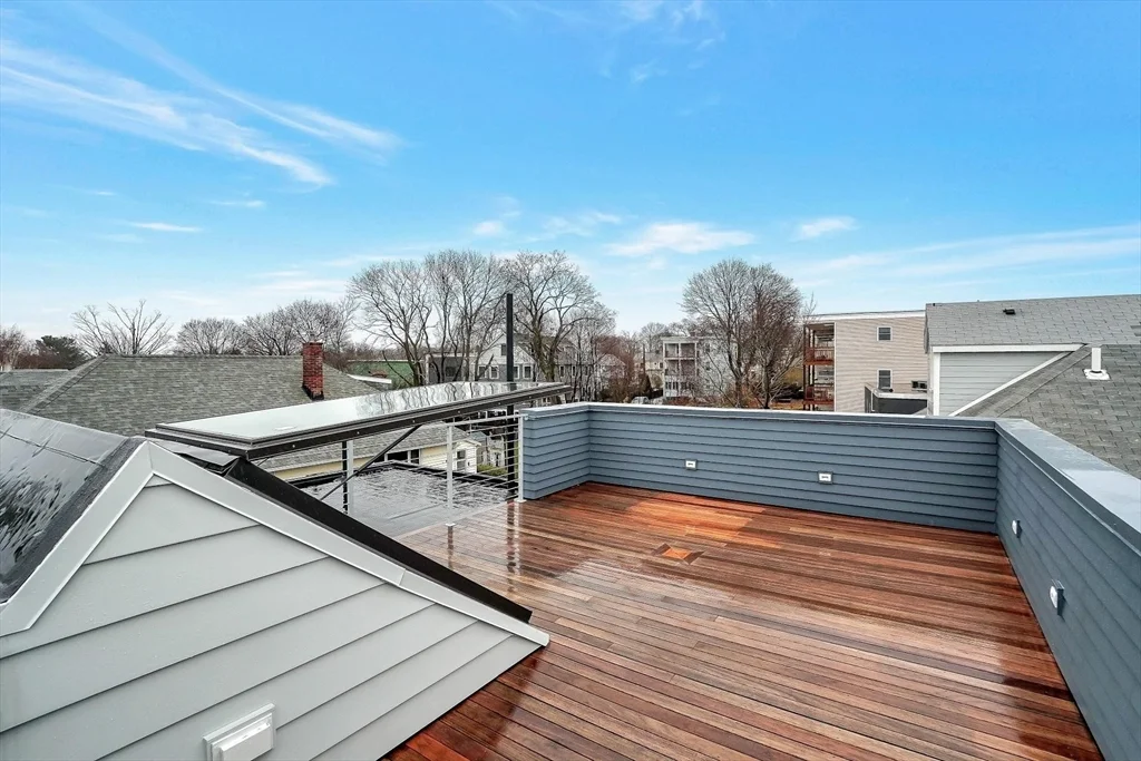 4 bed, 3 bath apartment for rent at 297 Concord Ave Unit 1, Neighborhood Nine — photo 20 of 20