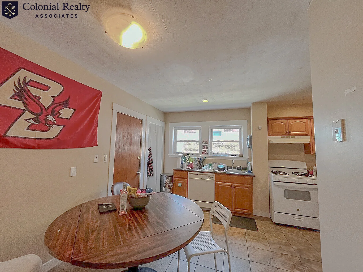 4 bed, 1 bath apartment for rent at 297 Foster St Unit 29, Brighton — photo 4 of 20