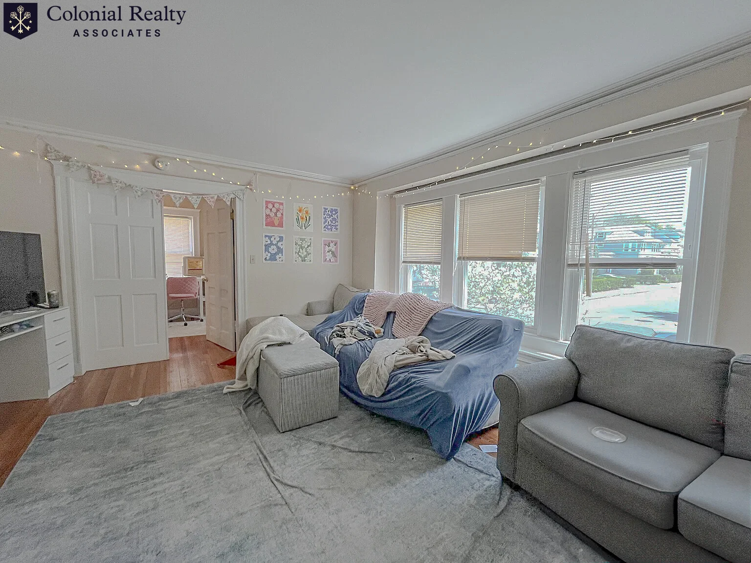 4 bed, 1 bath apartment for rent at 297 Foster St Unit 9, Brighton — photo 3 of 20