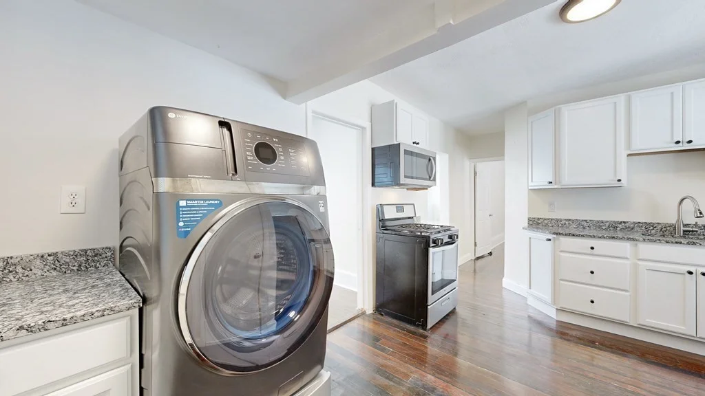 2 bed, 1 bath apartment for rent at 297 Fulton St Unit 2, Medford — photo 2 of 18