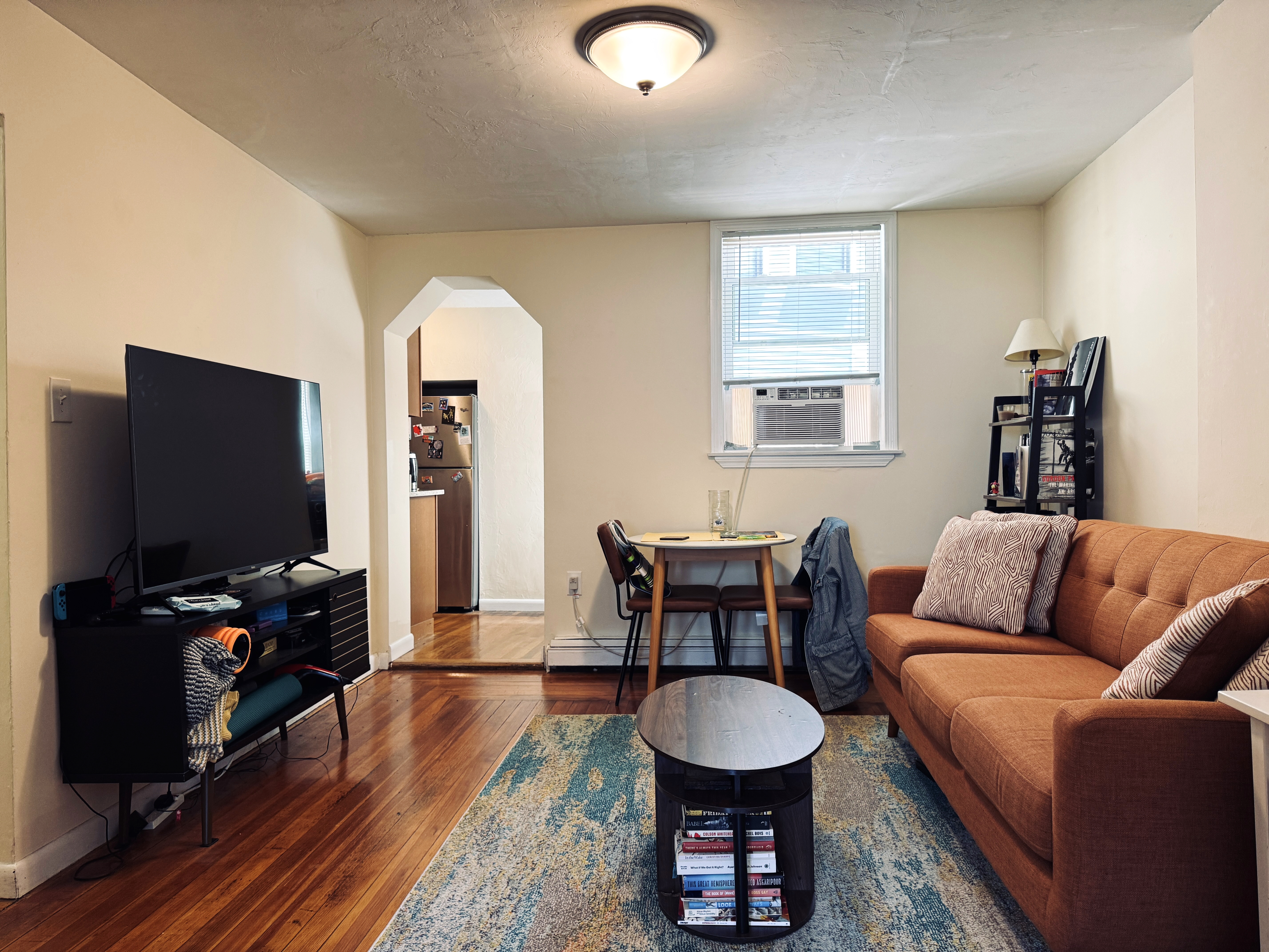 1.5 bed, 1 bath apartment for rent at 297 Meridian St Unit 2, Eagle Hill
