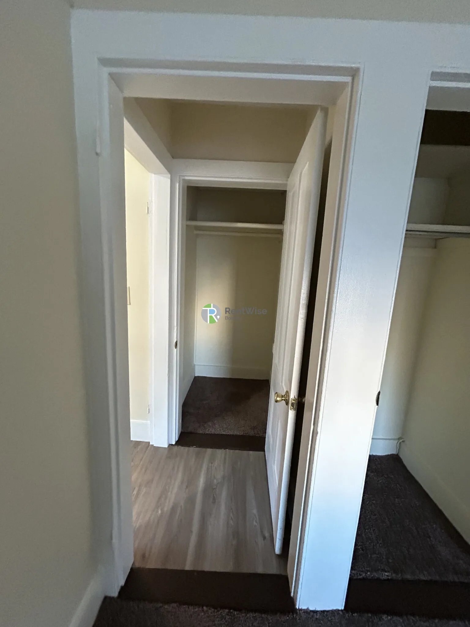 1 bed, 1 bath apartment for rent at 297 Nahant Rd Unit 10, Nahant — photo 4 of 12