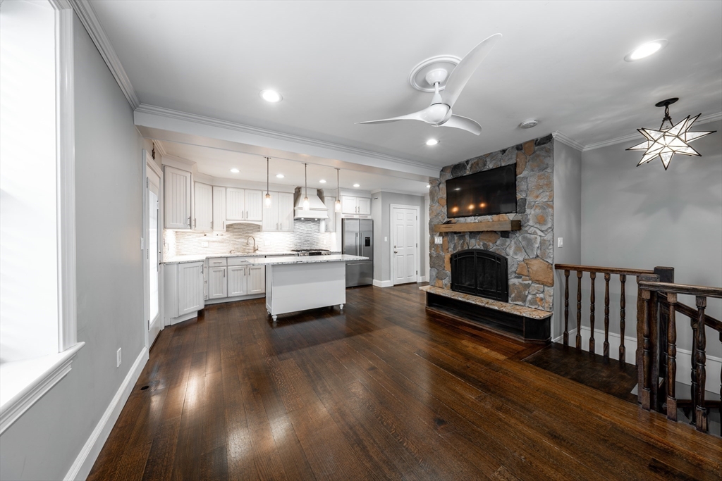 3 bed, 1 bath apartment for rent at 297 Spring Street Extension Unit 1, Medford — photo 4 of 8