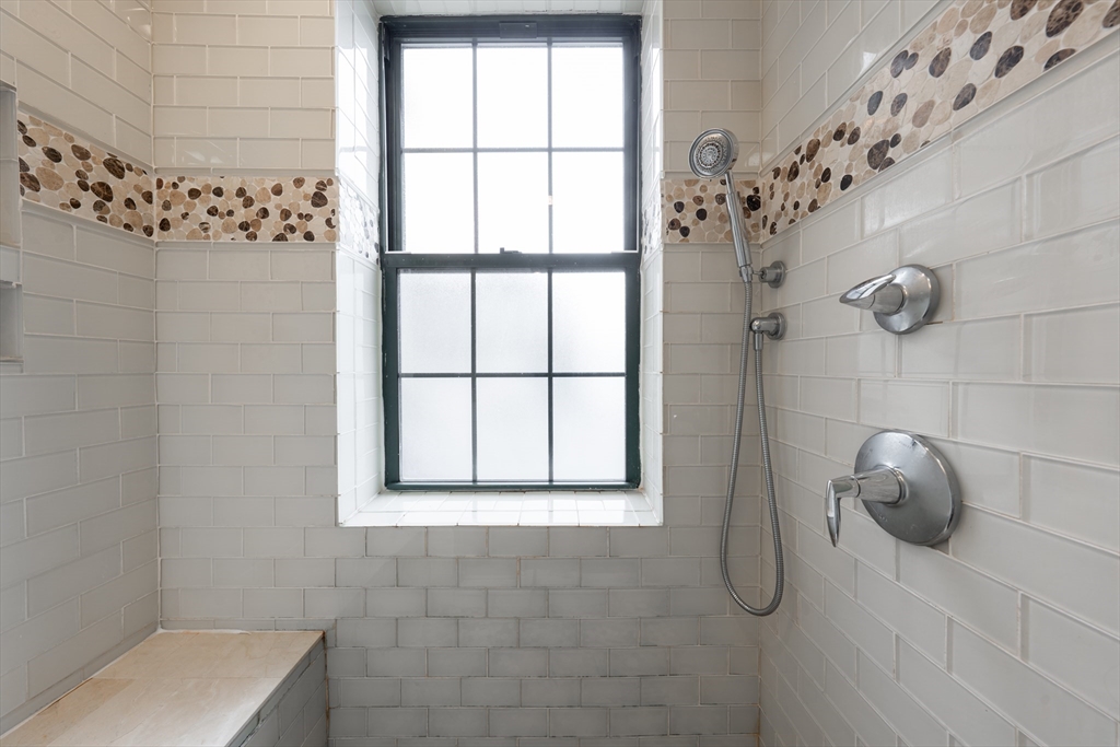 3 bed, 1 bath apartment for rent at 297 Spring Street Extension Unit 1, Medford — photo 7 of 8