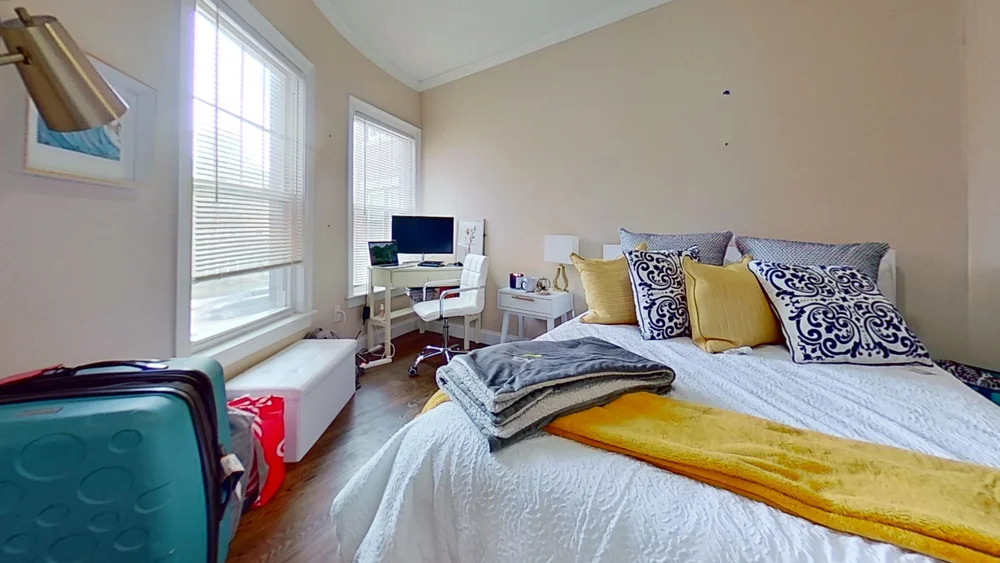 2 bed, 1 bath apartment for rent at 2971 Washington St Unit 2, Roxbury — photo 3 of 8