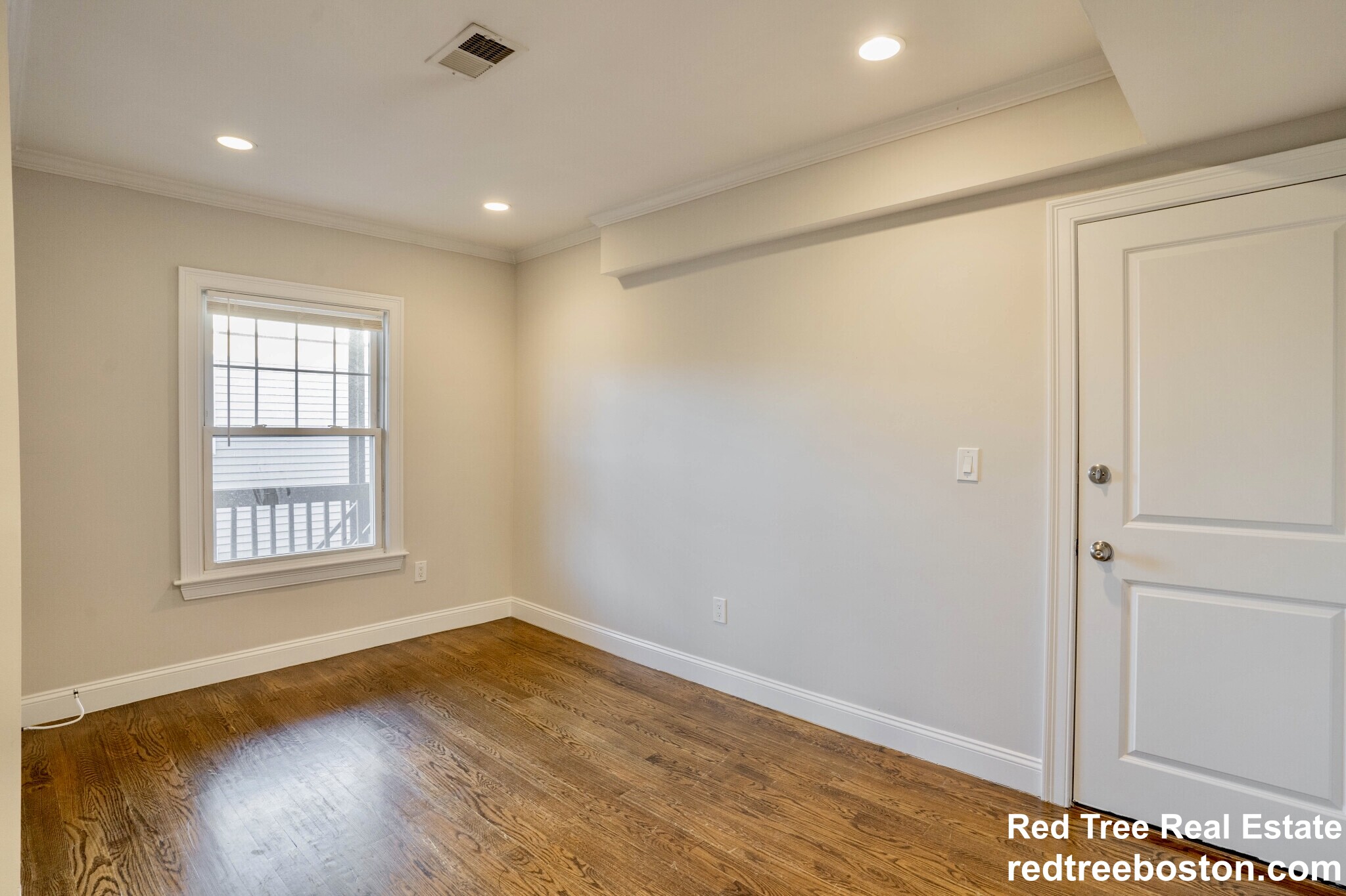2 bed, 1 bath apartment for rent at 2971 Washington St Unit 3, Roxbury — photo 4 of 14