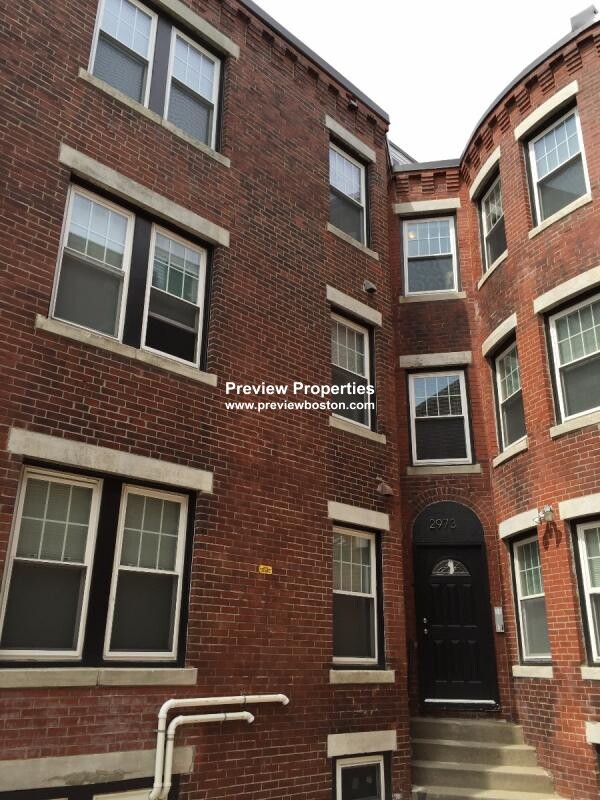 2 bed, 1 bath apartment for rent at 2973 Washington St Unit 1P, Roxbury — photo 5 of 6
