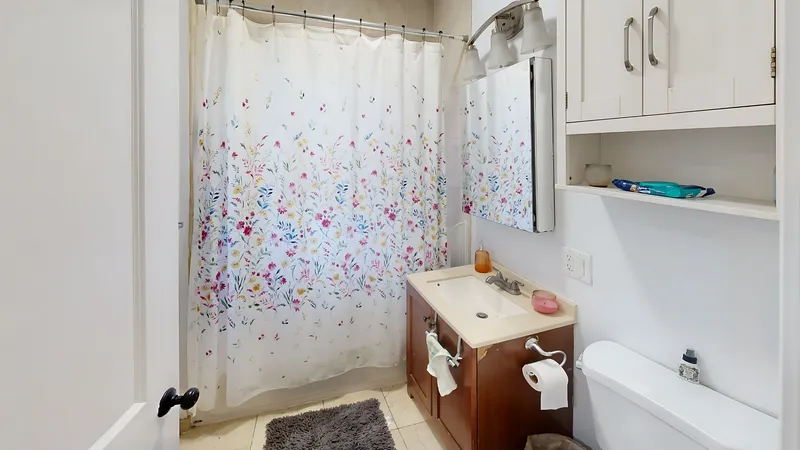 2 bed, 1 bath apartment for rent at 2973 Washington St Unit 2, Roxbury — photo 8 of 8