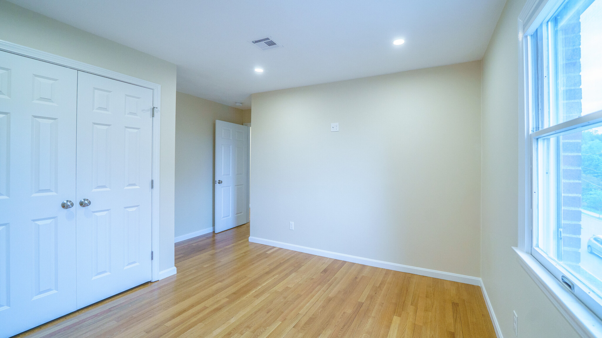3 bed, 2.5 bath apartment for rent at 298 Adams St Unit 298, Nonantum — photo 28 of 28