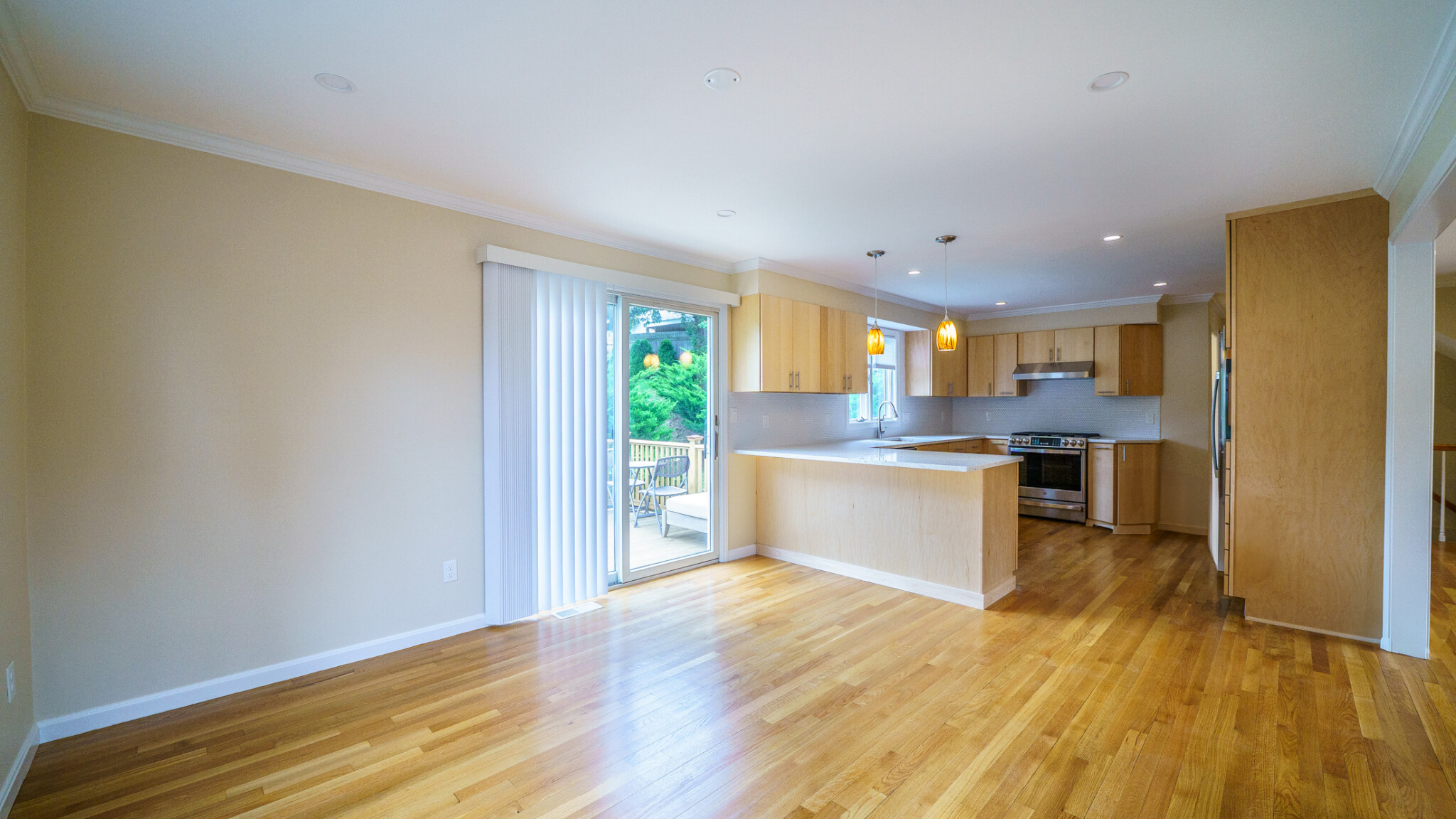 3 bed, 2.5 bath apartment for rent at 298 Adams St Unit 298, Nonantum — photo 7 of 28