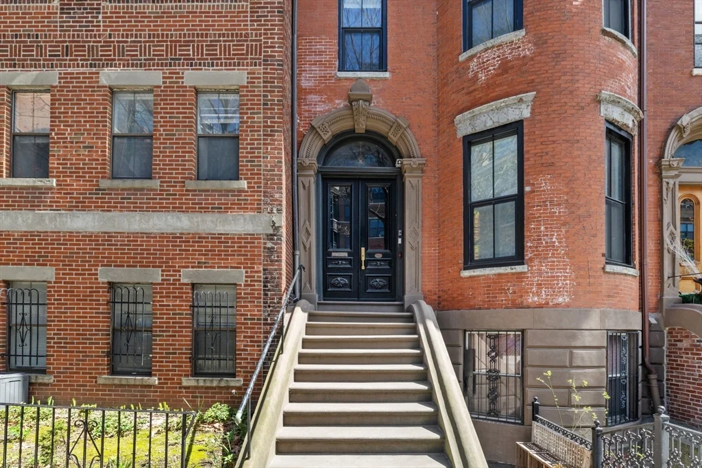 3 bed, 1 bath apartment for rent at 298 Columbus Ave Unit 4, Back Bay — photo 26 of 26