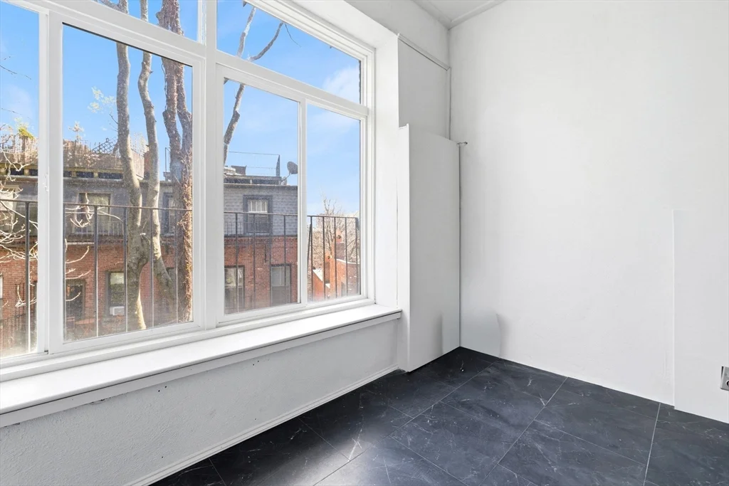 3 bed, 1 bath apartment for rent at 298 Columbus Ave Unit 4, Back Bay — photo 14 of 26