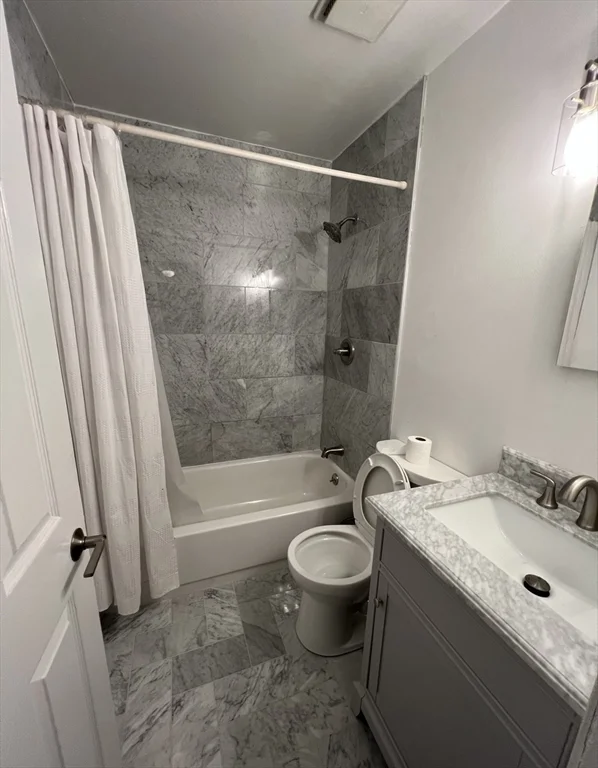 1 bed, 1 bath apartment for rent at 298 Commonwealth Ave Unit 201, Back Bay — photo 5 of 9